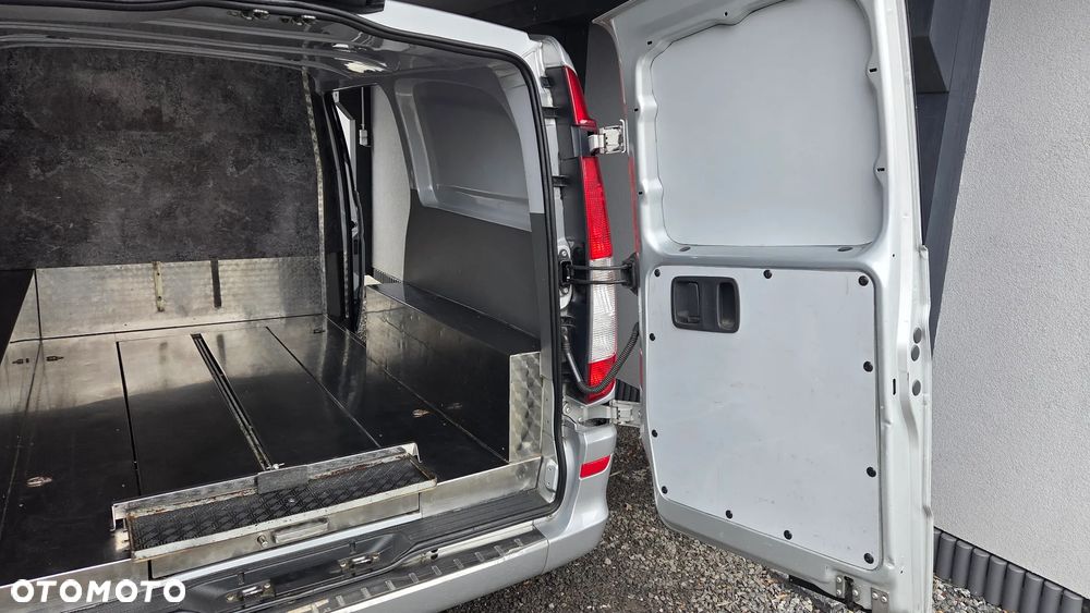 Mercedes-Benz Vito W639 - 12