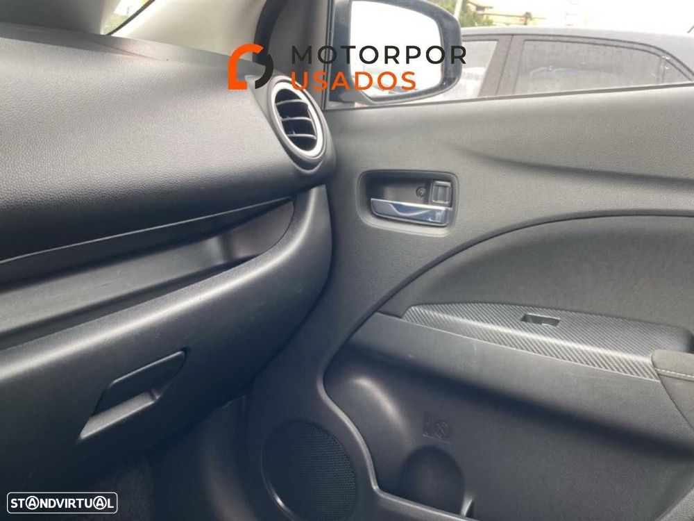 Mitsubishi Space Star 1.2 Intense Connect Edition - 18