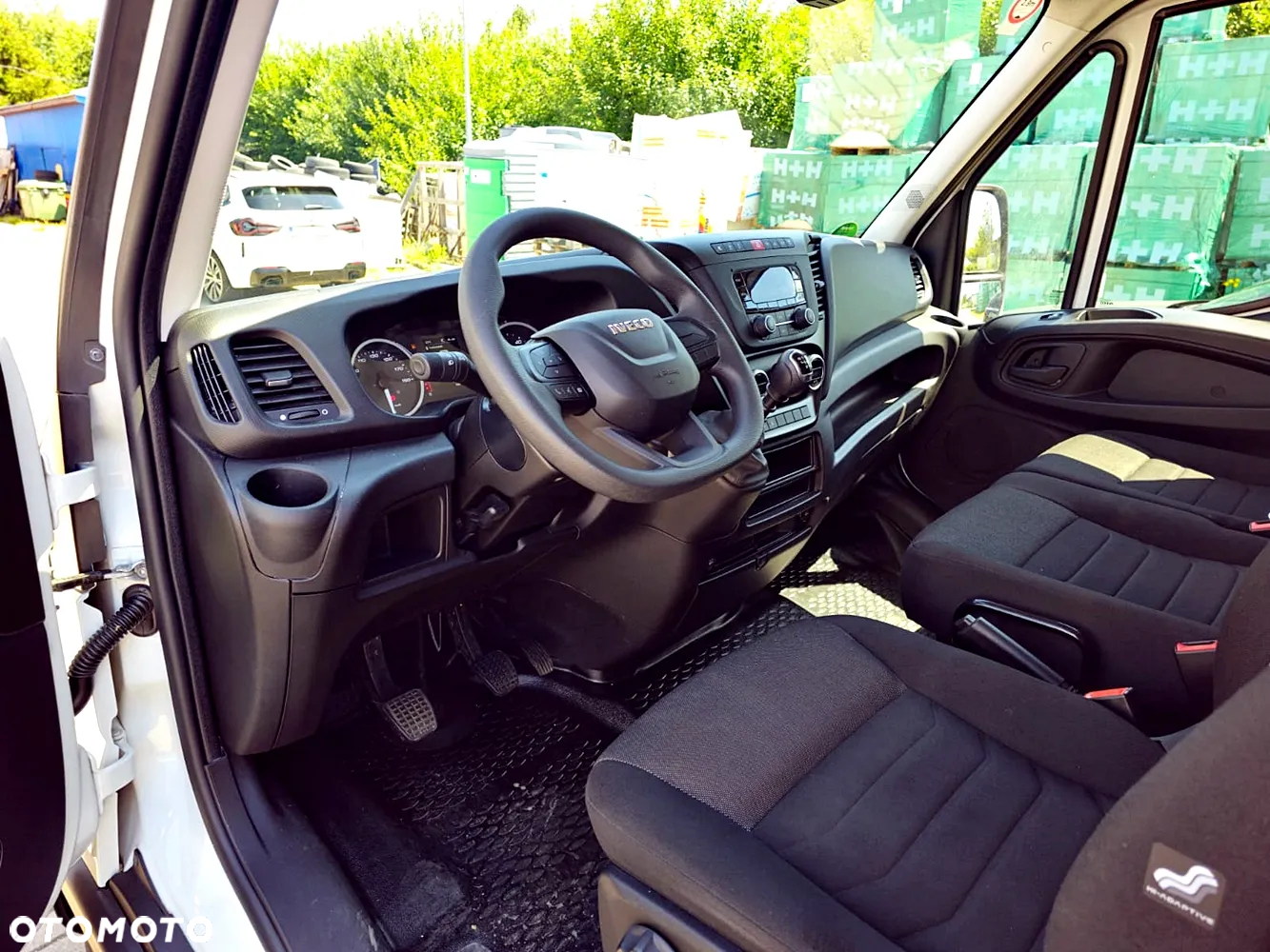 Iveco 35S16 - 14
