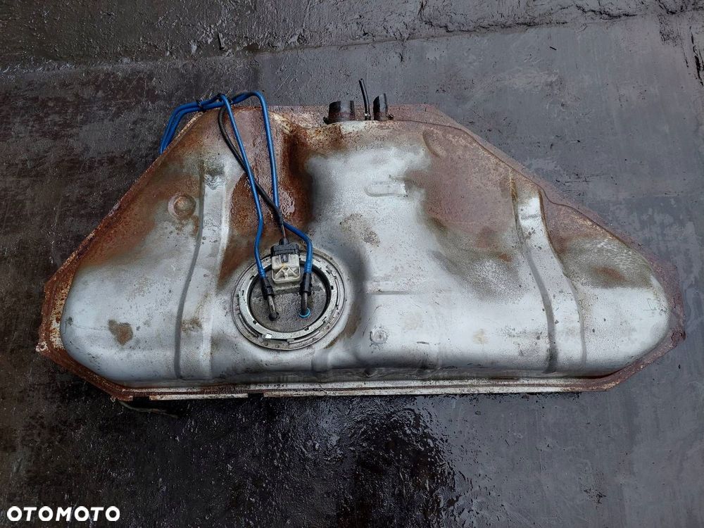 BAK ZBIORNIK PALIWA + POMPKA METALOWY OPEL VECTRA B 2.2 DTI - 1