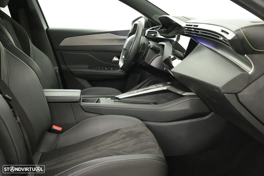 Peugeot 308 1.2 PureTech GT EAT8 - 21