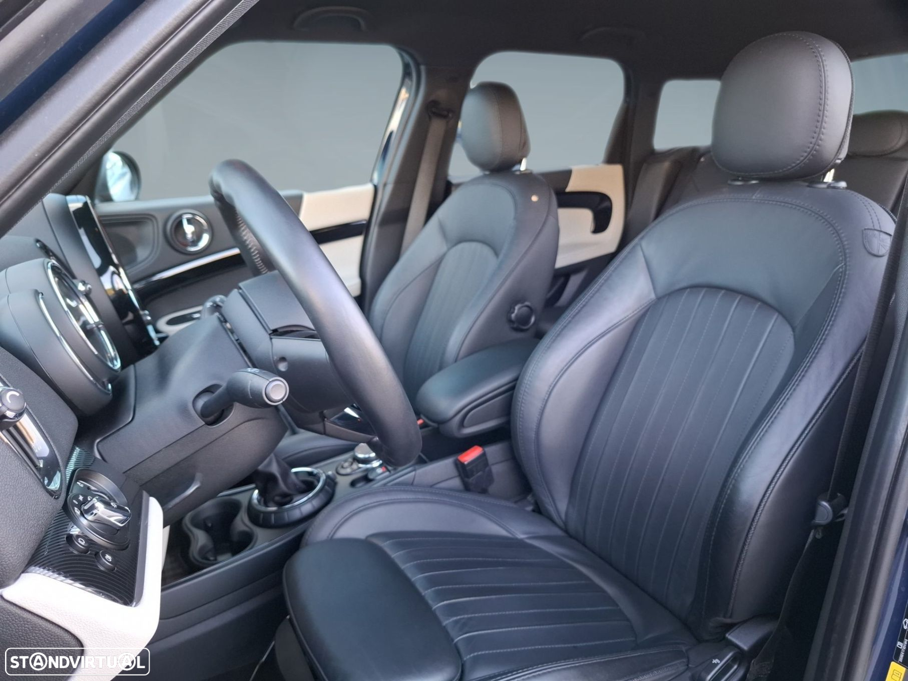 MINI Countryman Cooper SE ALL4 Auto - 12