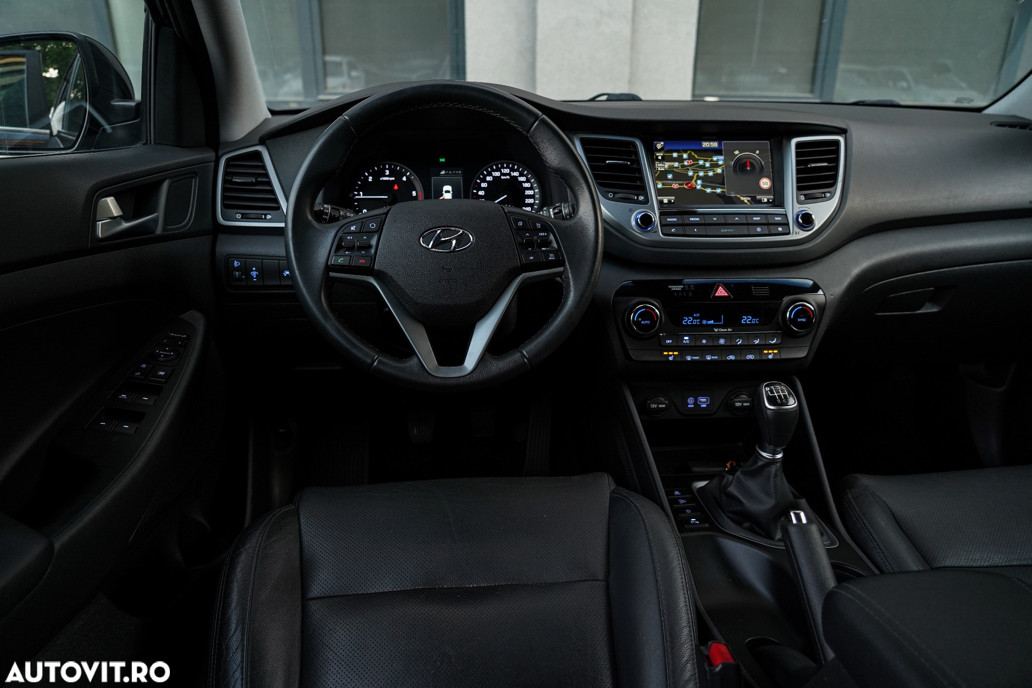 Hyundai Tucson blue 1.7 CRDi 2WD DCT Premium - 19