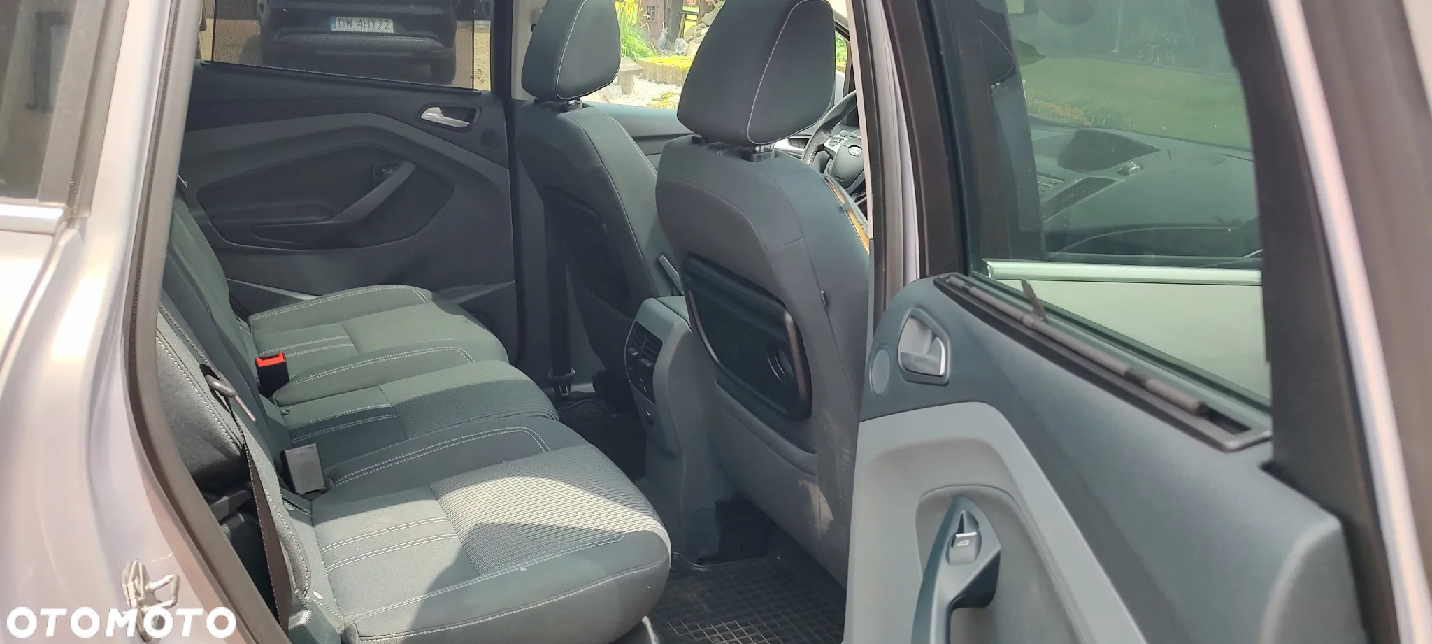 Ford C-MAX 1.6 EcoBoost Titanium - 10
