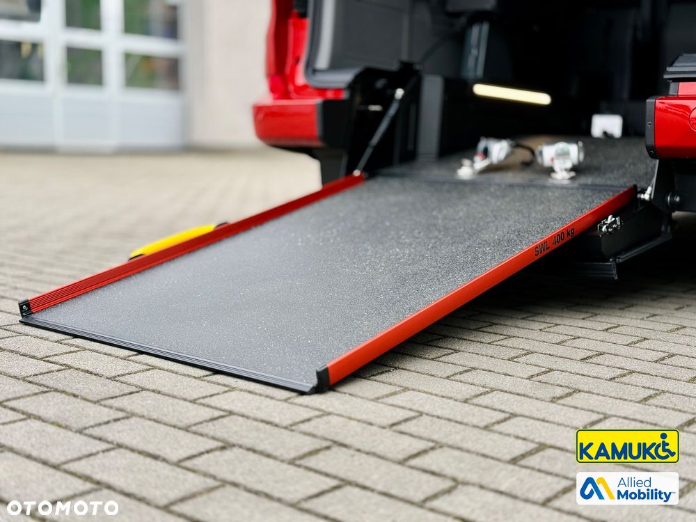 Ford Tourneo Custom 2.0 EcoBlue 320 L1 Titanium - 15