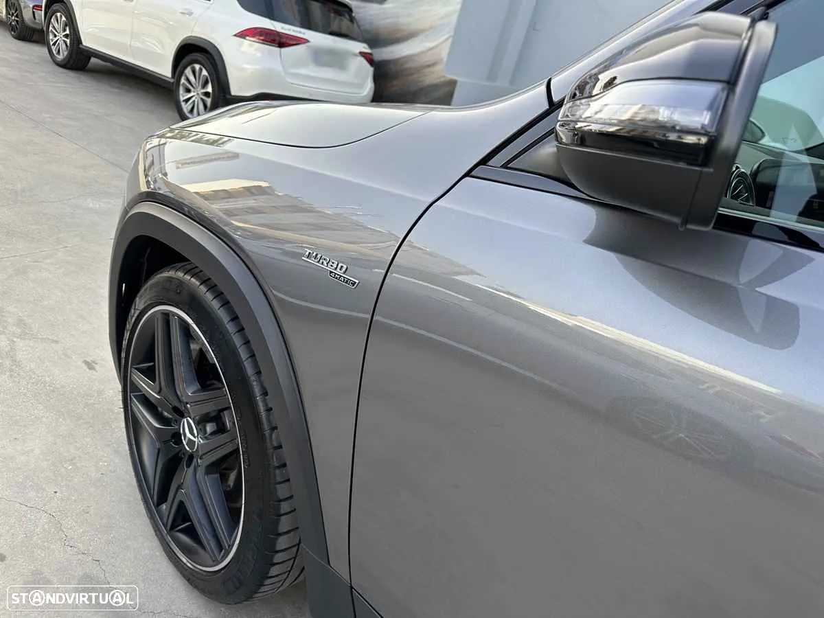 Mercedes-Benz GLB 35 AMG 4Matic - 53