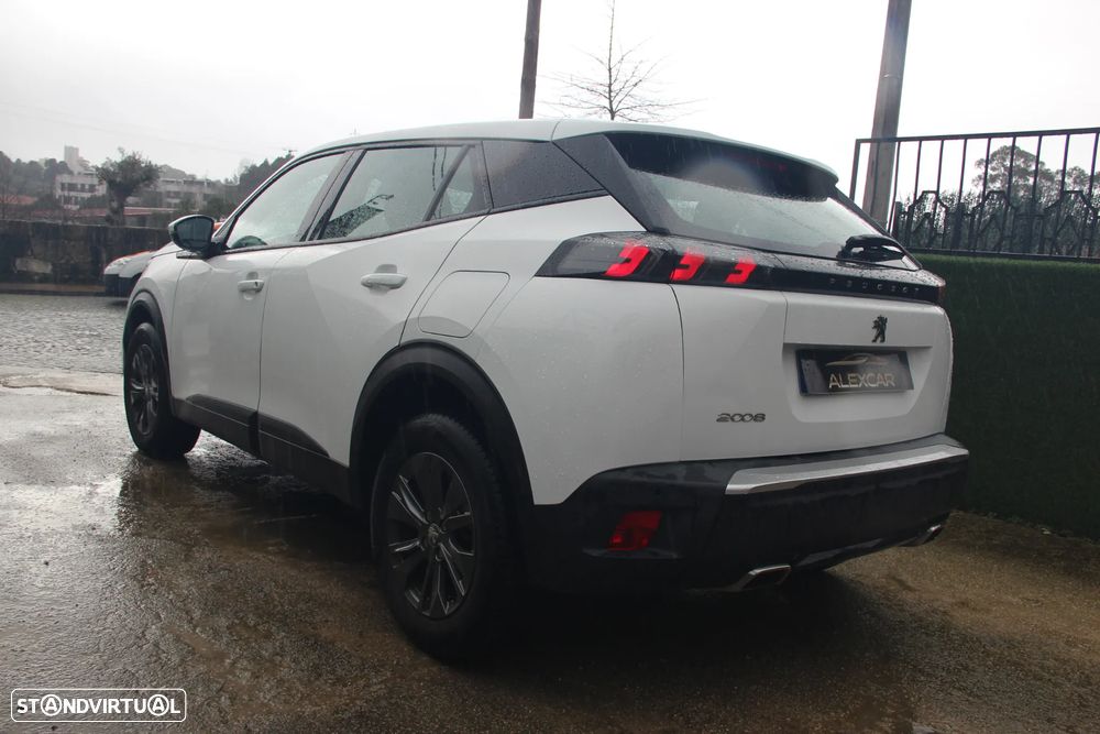 Peugeot 2008 PureTech 130 EAT8 Active - 5