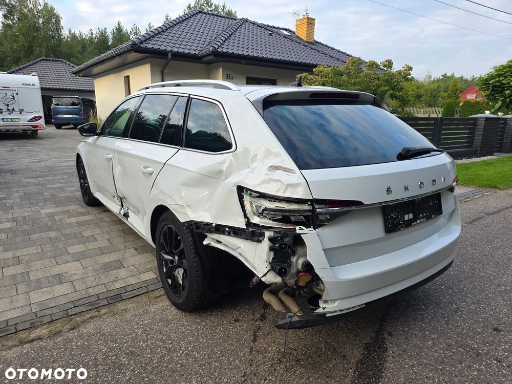 Skoda Superb 1.4 TSI DSG Sportline - 6