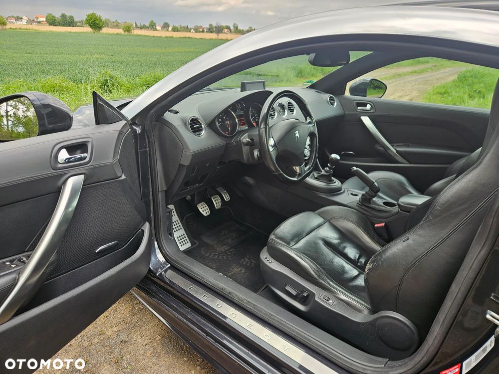 Peugeot RCZ 1.6 155 THP - 12