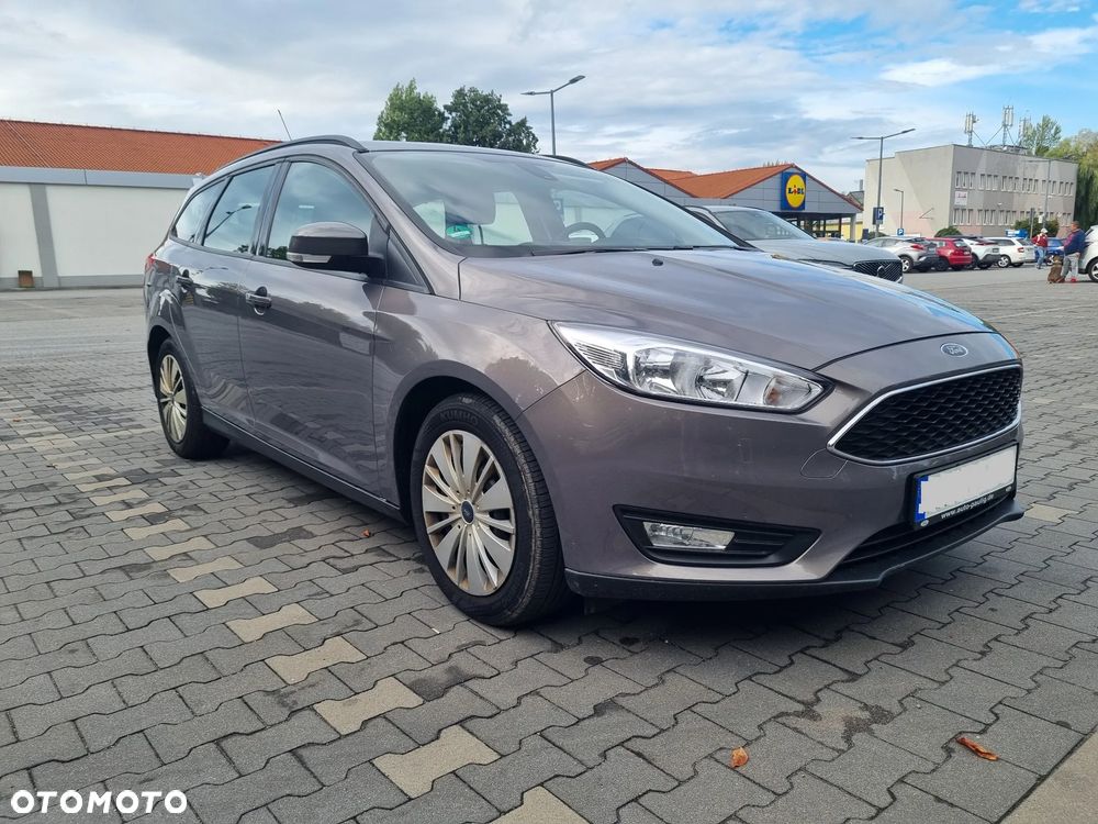 Ford Focus 1.0 EcoBoost 99g Titanium - 5