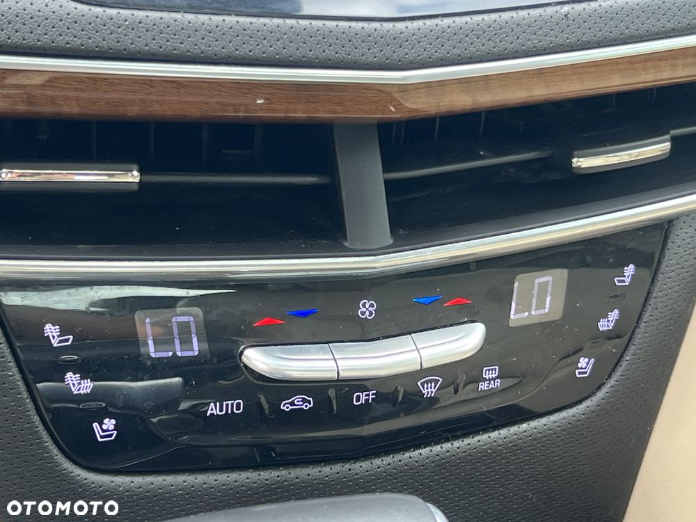 Cadillac CT6 - 18