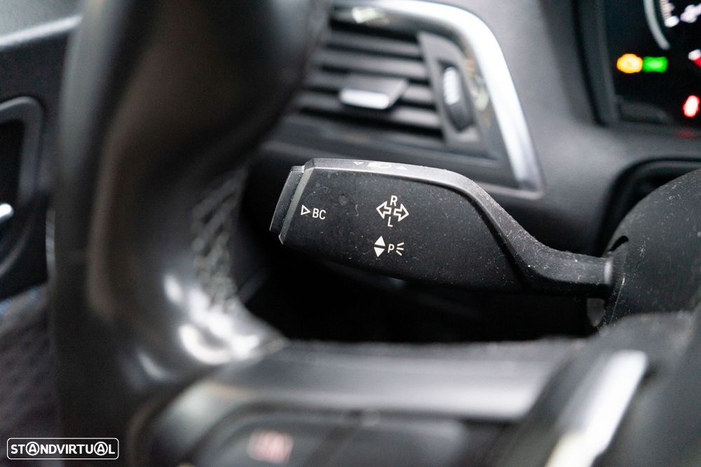 BMW 116 d Pack M Auto - 39