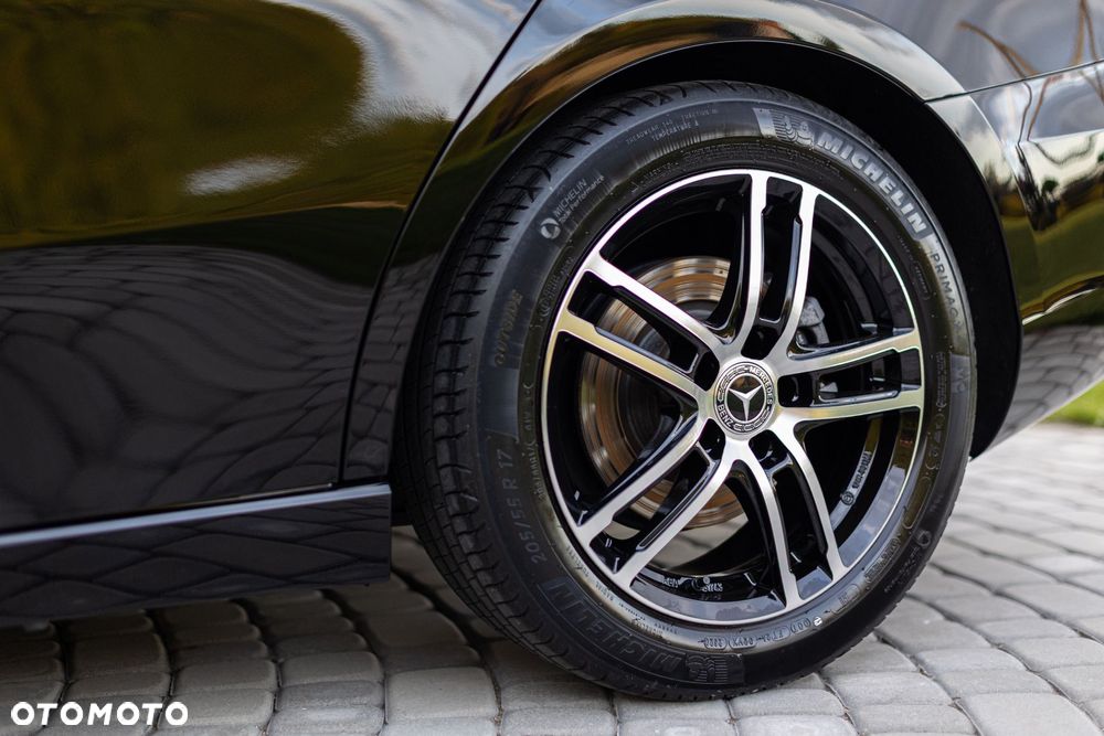 Mercedes-Benz Klasa A 200 7G-DCT - 30