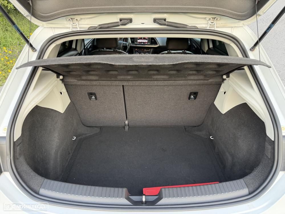 SEAT Leon 2.0 TDI DPF S&S FR - 22