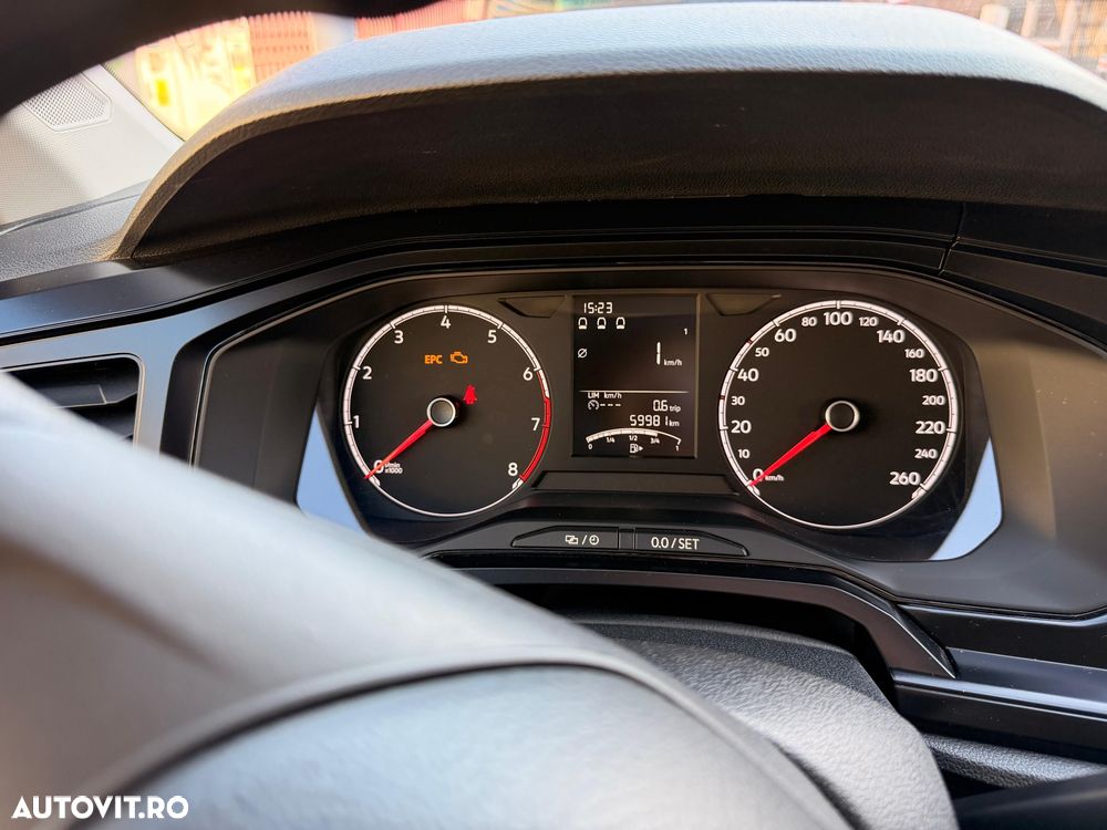 Volkswagen Polo - 14