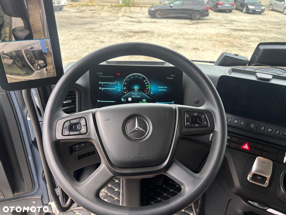 Mercedes-Benz Actros - 5