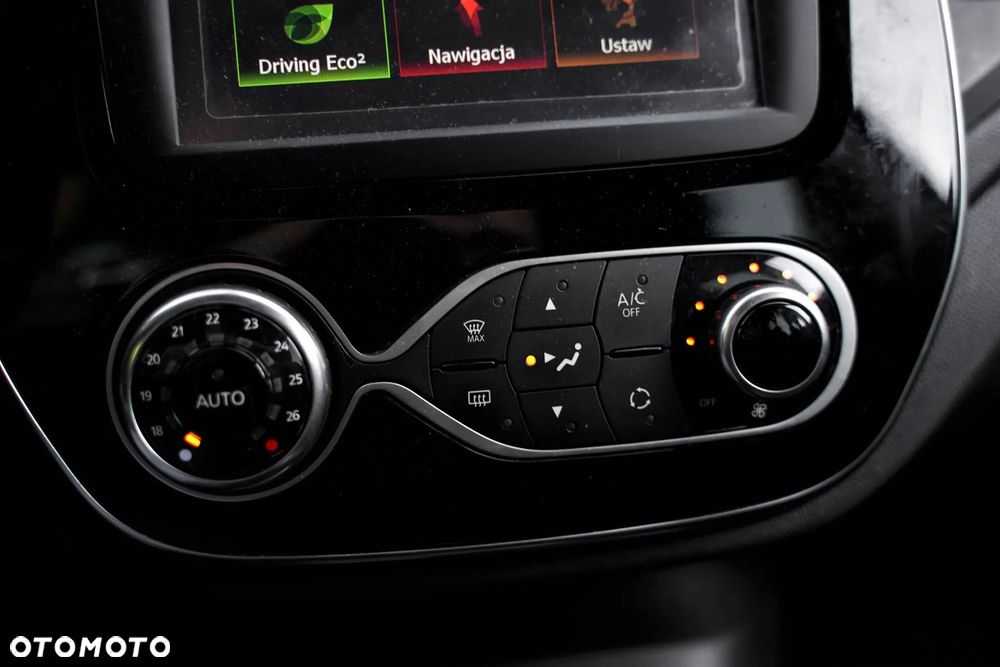 Renault Captur - 27