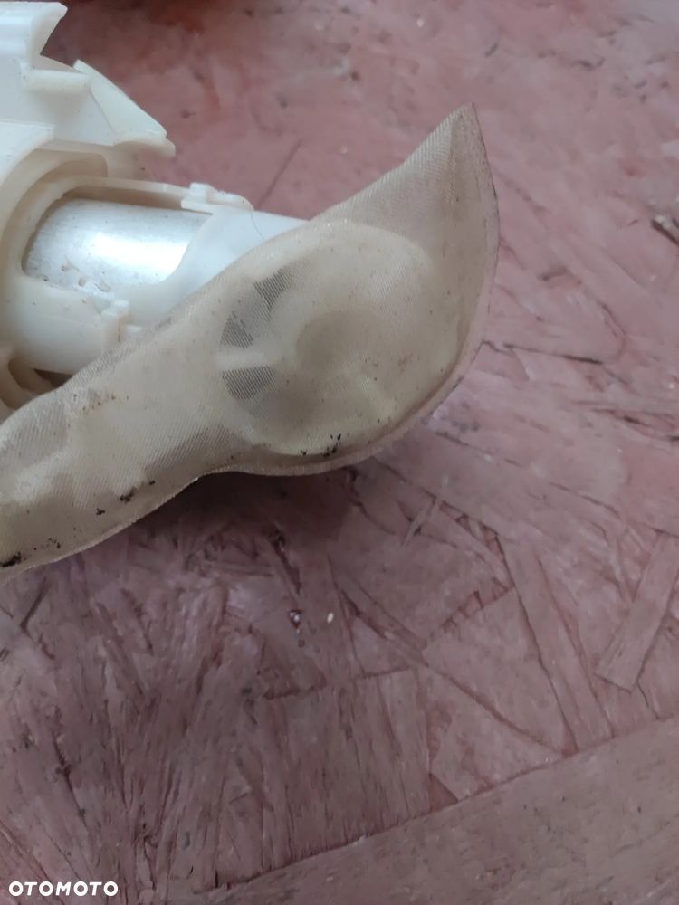 BMW F06 / F07 / F10 / F11 / F12 / F13 / ORYGINALNA POMPA PALIWA Z BAKU DO SILNIKÓW DIESLA GAMY N57 / N47 ( 2.0D / 3.0D / 3.5D / 4.0D / 5.0D ) O NR.  16 11 7 260 648 OEM W BARDZO DOBRYM STANIE - 9