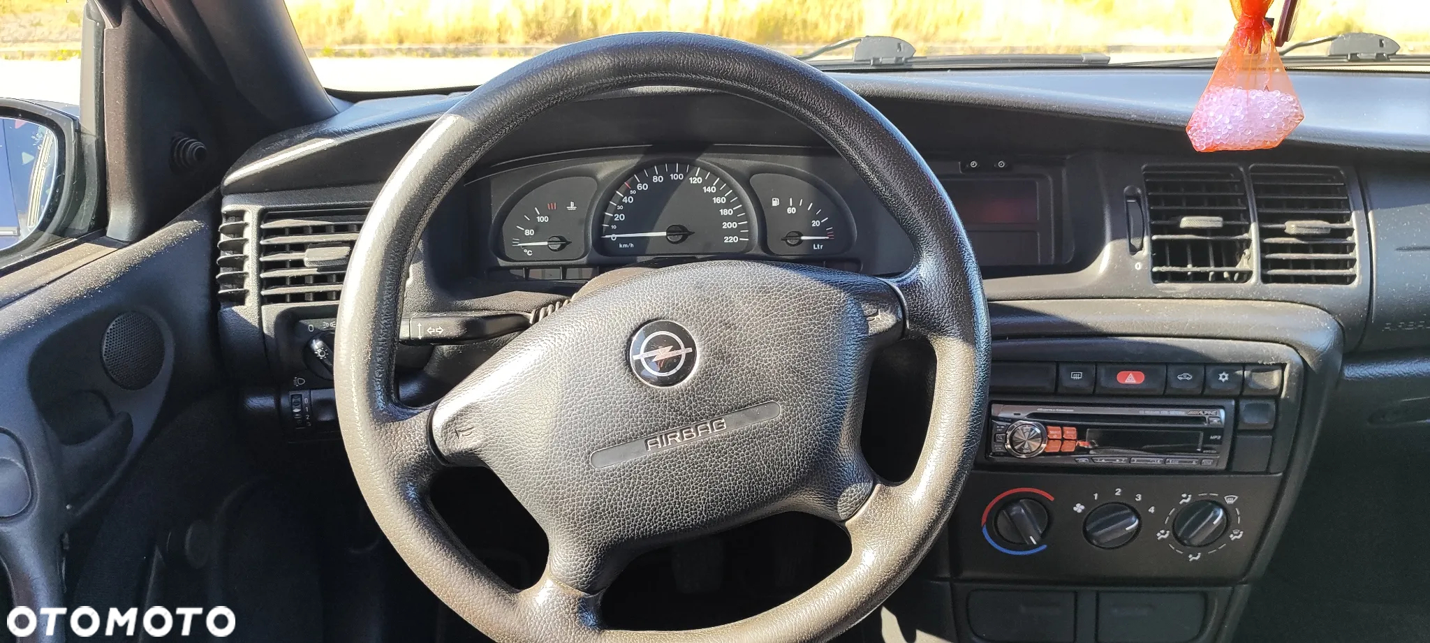 Opel Vectra 1.6 Comfort - 10