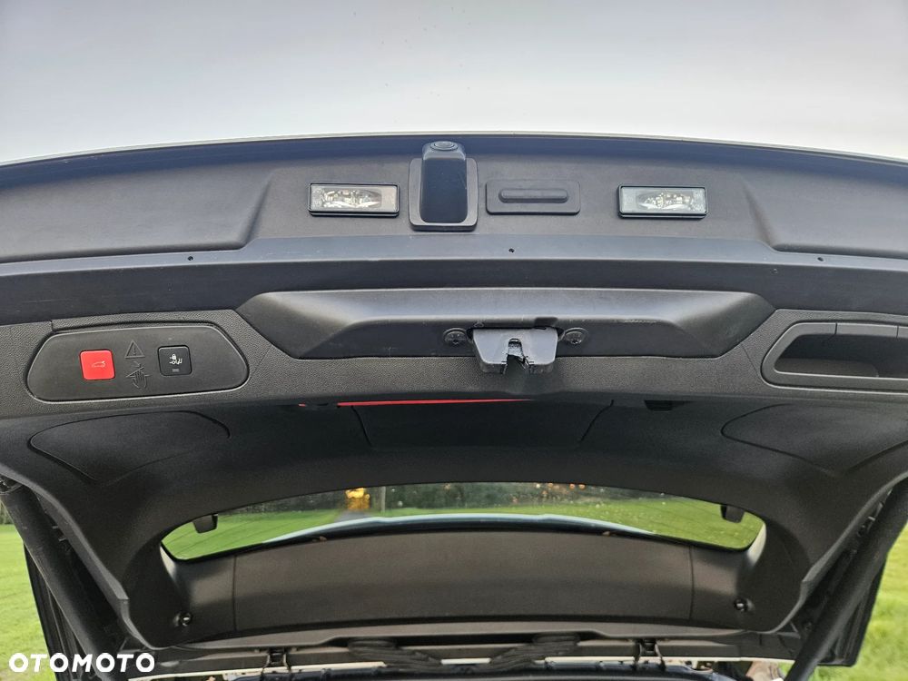 Opel Grandland X 1.2 Start/Stop Business Elegance - 22