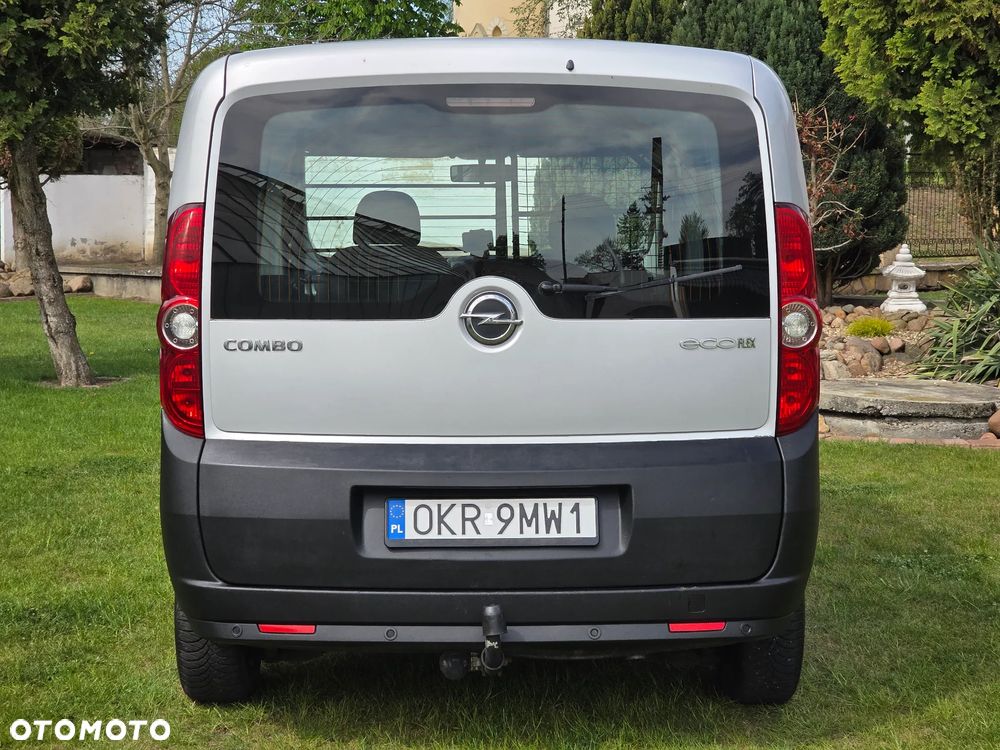 Opel Combo 1.6 CDTI Cosmo - 8