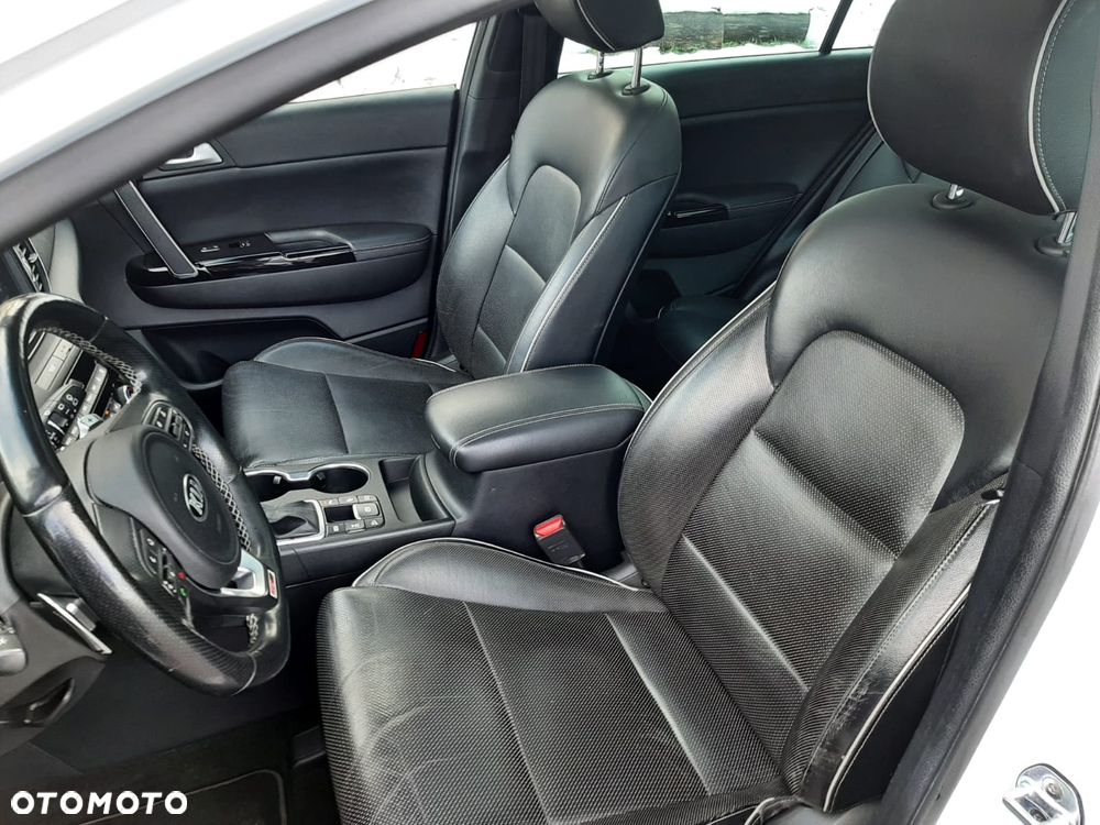 Kia Sportage 2,0 CRDI AWD GT Line - 21