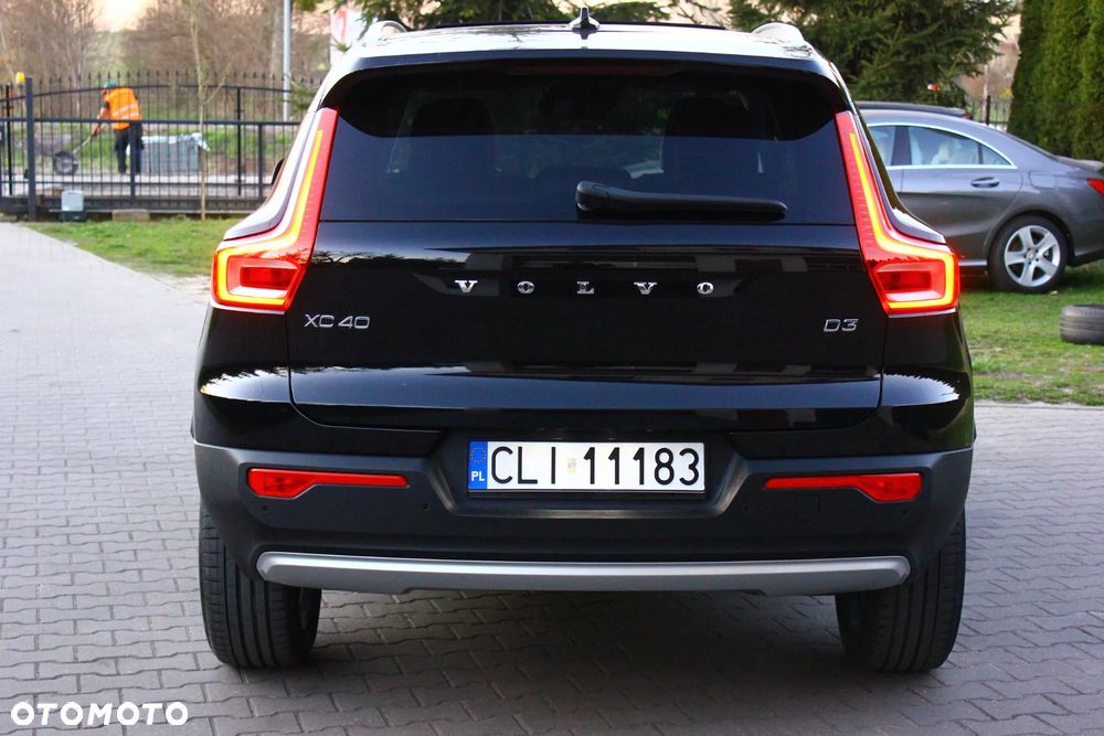 Volvo XC 40 D3 Momentum Pro - 19