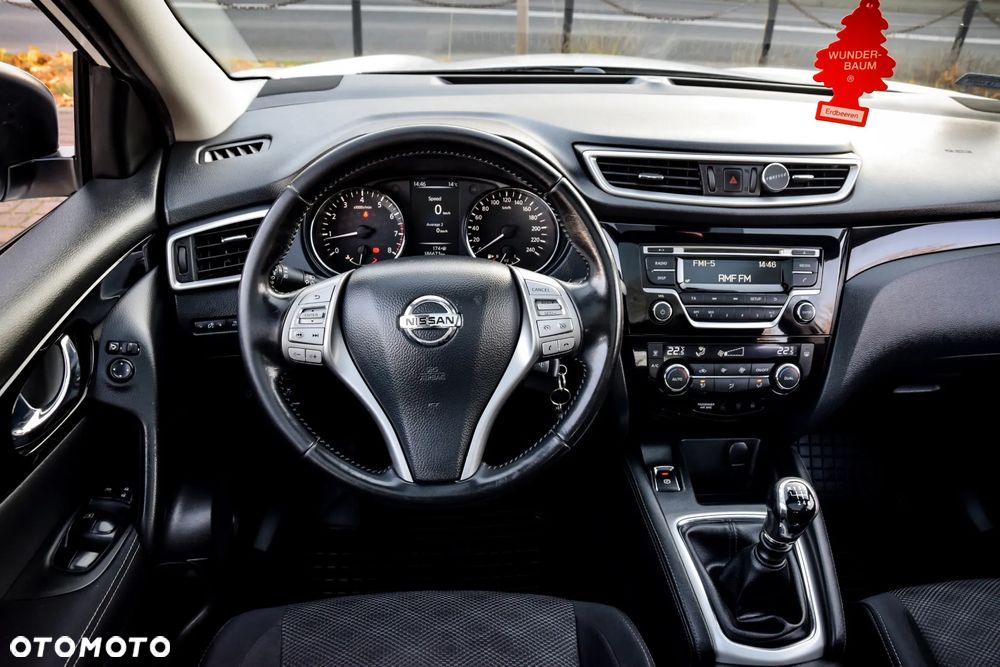 Nissan Qashqai - 22