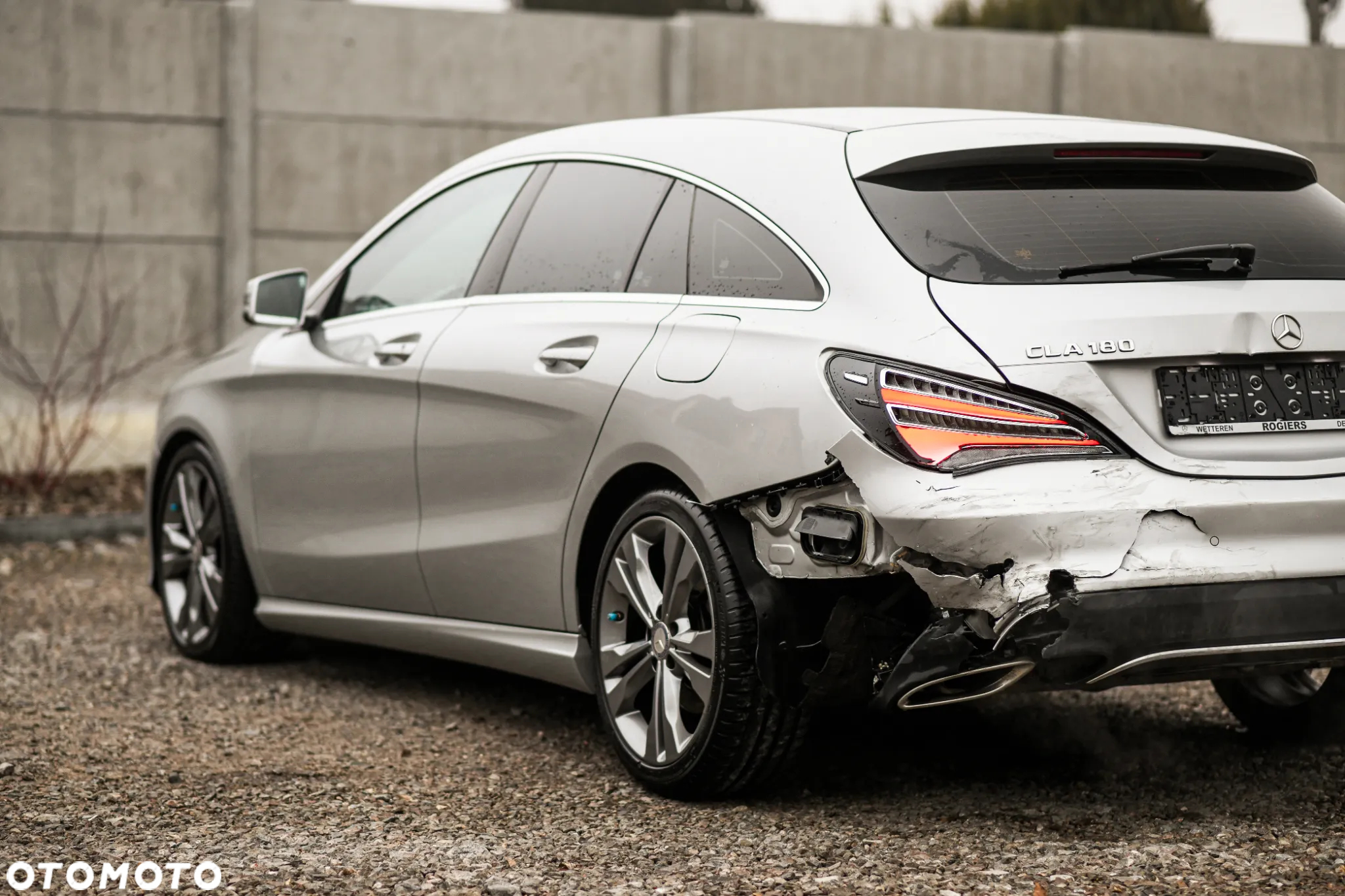 Mercedes-Benz CLA Shooting Brake 180 7G-DCT - 19