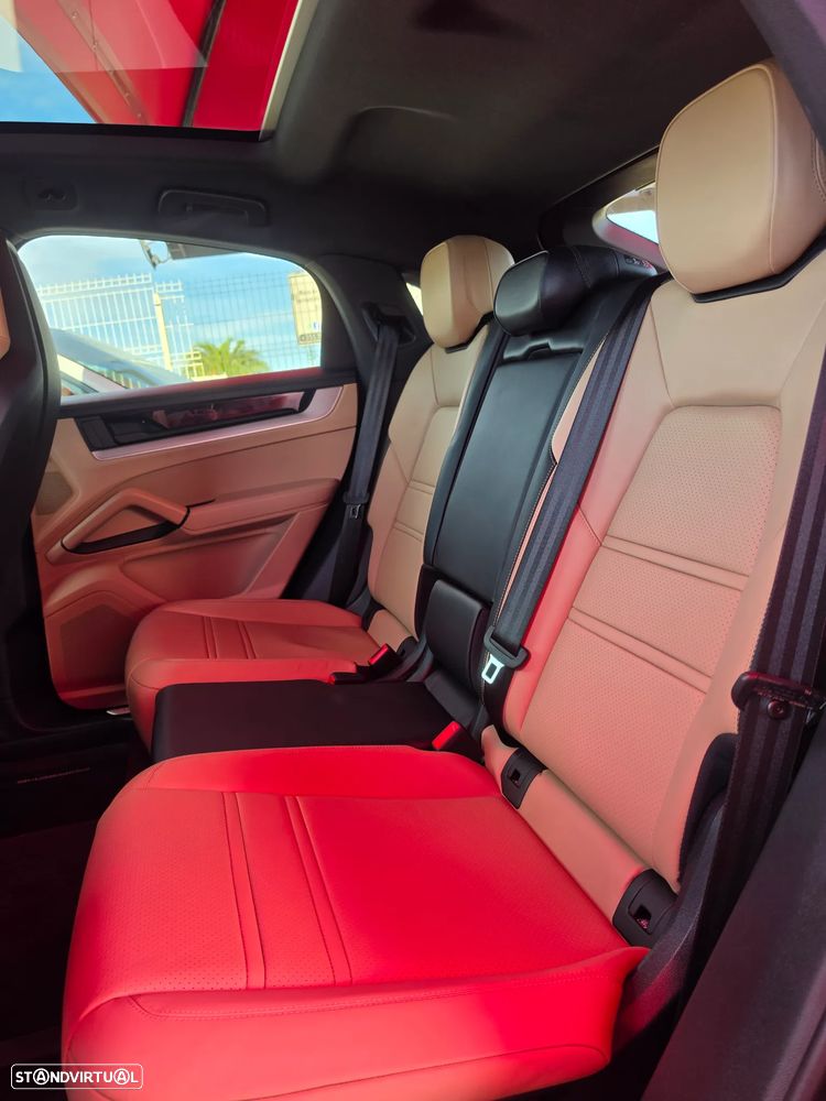 Porsche Cayenne E-Hybrid - 28
