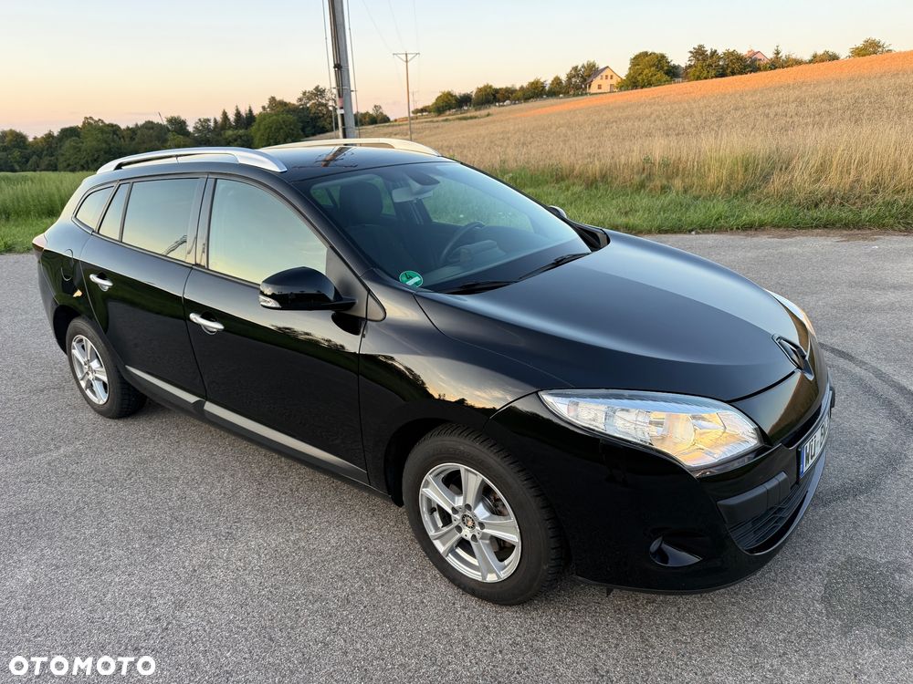 Renault Megane TCe 130 Dynamique - 3