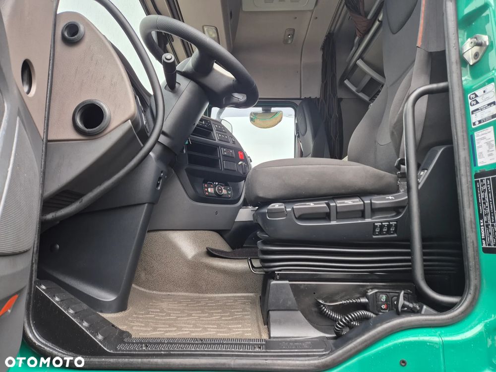 DAF XF ORYGINALNY PRZEBIEG z Niemiec / TANDEM ZESTAW PRZEJAZDOWY Z WINDĄ - 33