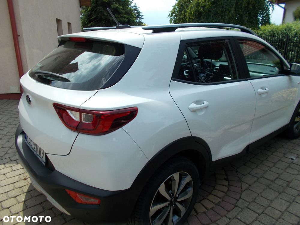 Kia Stonic - 4
