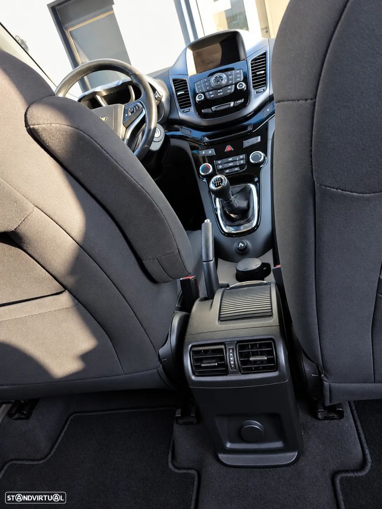 Chevrolet Orlando - 7