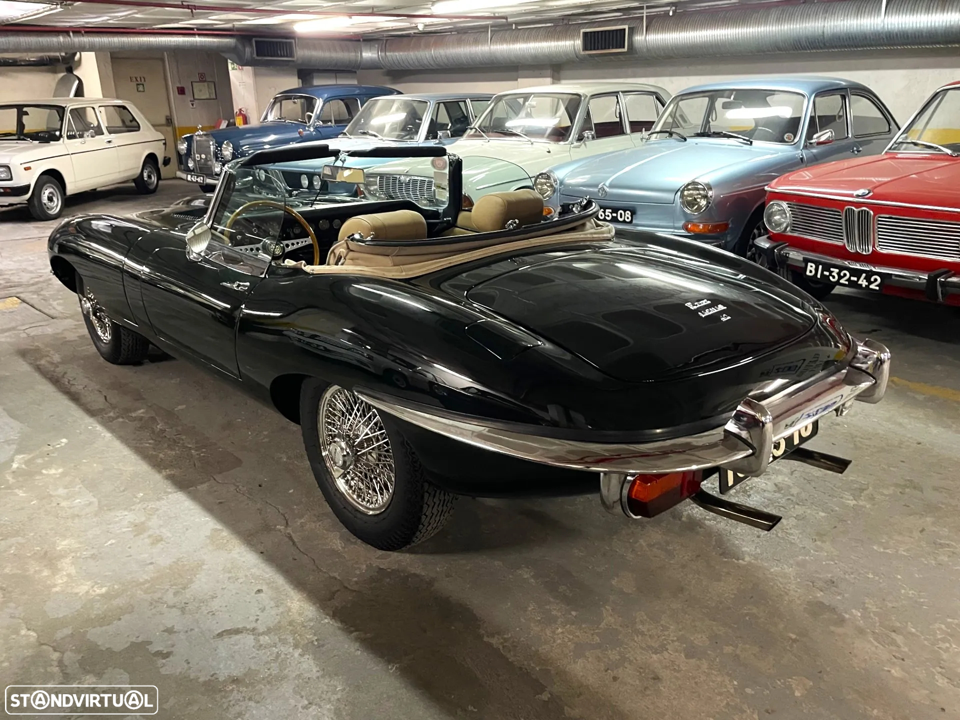Jaguar E-Type - 9