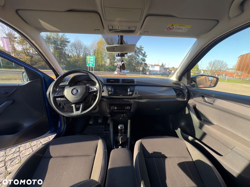 Skoda Fabia 1.0 TSI Style Color - 14