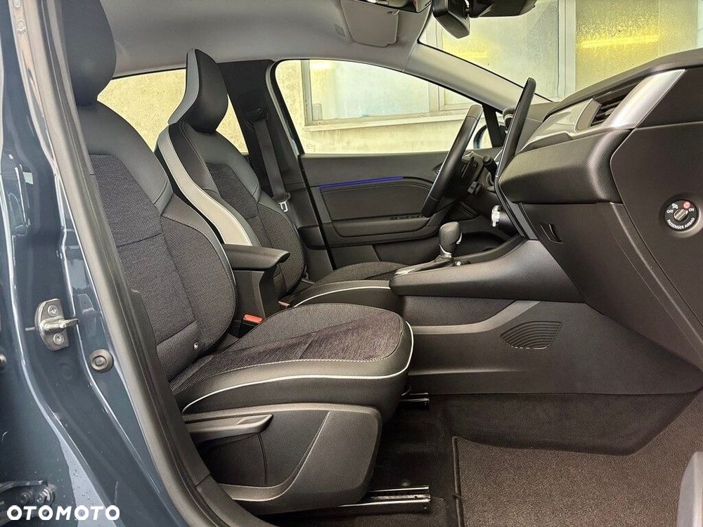 Renault Captur 1.3 TCe mHEV Techno EDC - 17