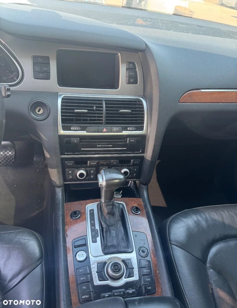 Audi Q7 55 TFSI quattro tiptronic S line - 13