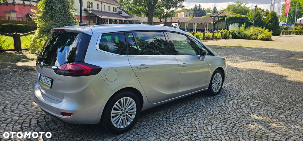 Opel Zafira - 7