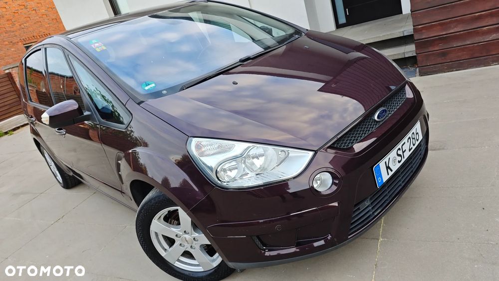 Ford S-Max 2.0 Titanium - 32