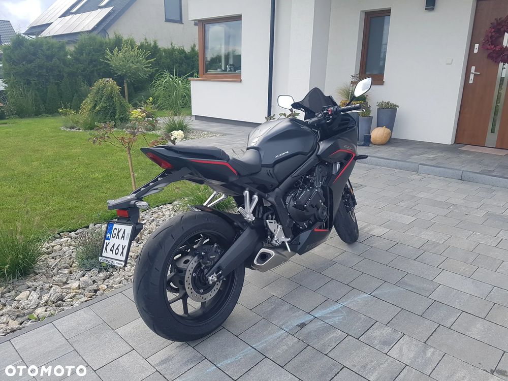Honda CBR - 3