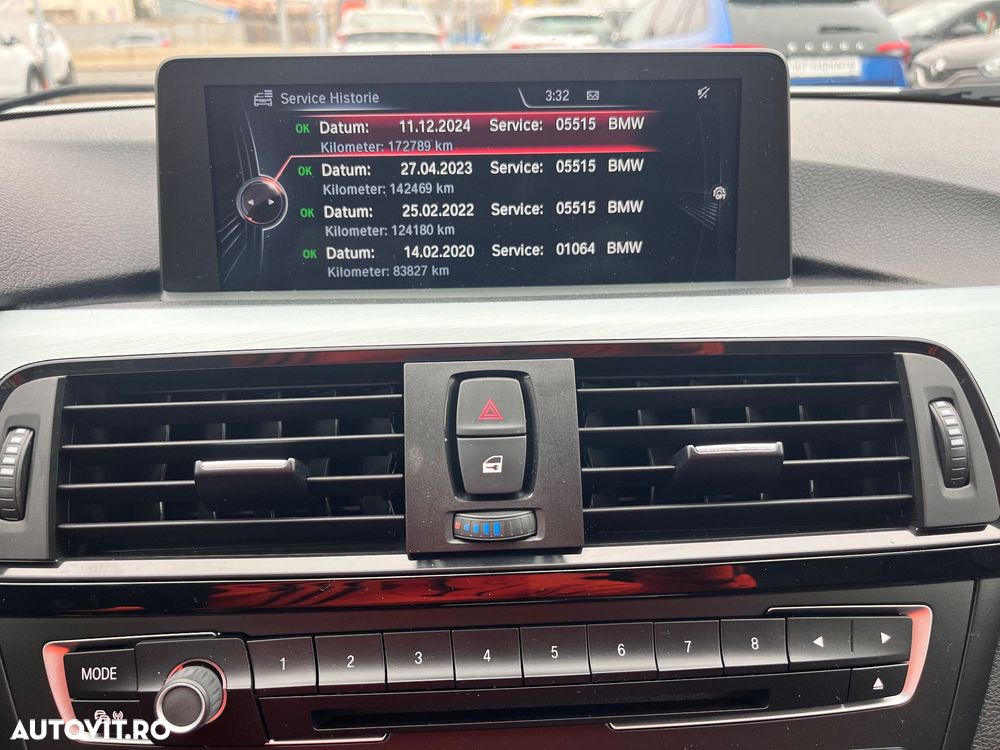 BMW Seria 3 320d Aut. Blue Performance Sport Line - 21