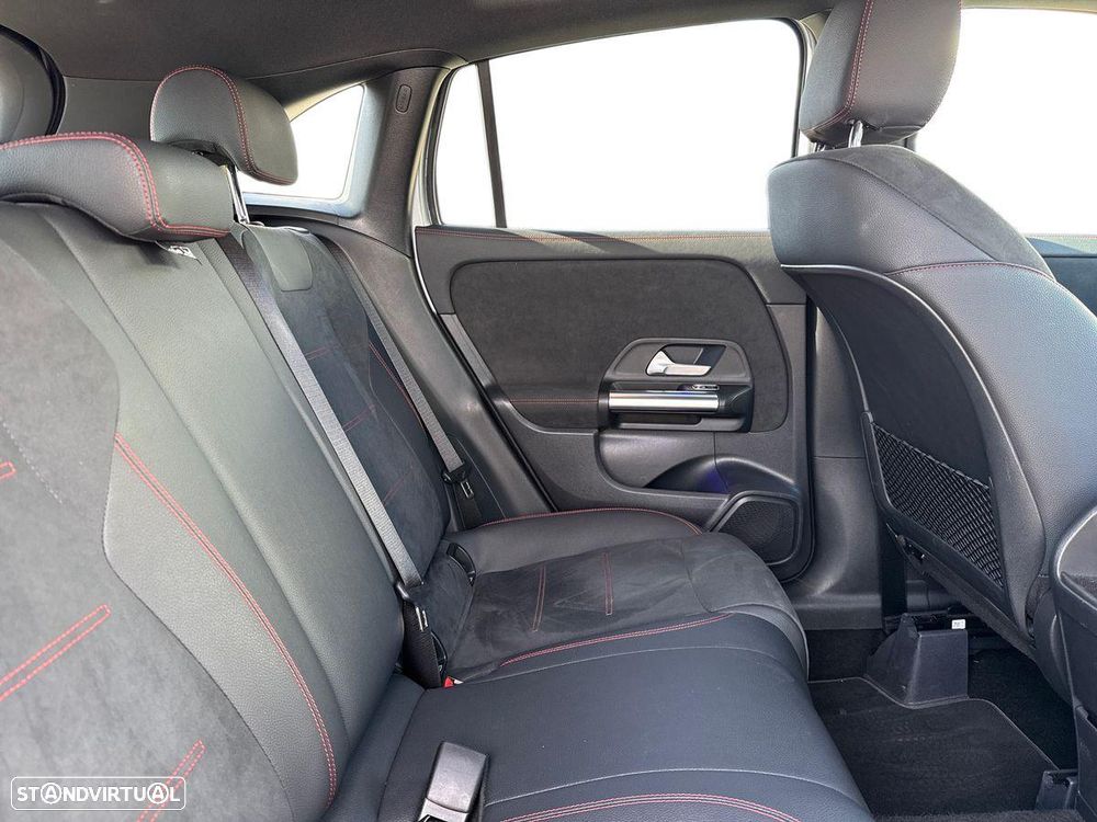 Mercedes-Benz GLA 250 e AMG Line - 16