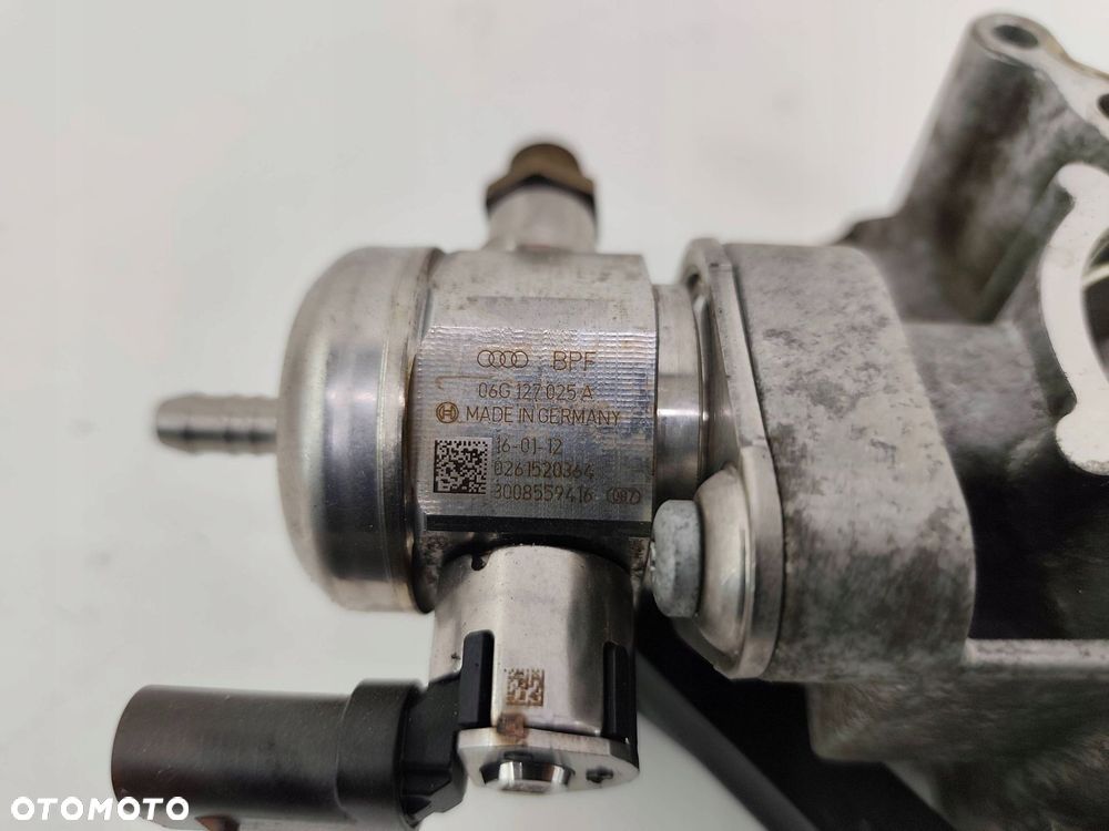 AUDI A4 B9 POMPA VACUM 06K145100AA 06G127025A - 2