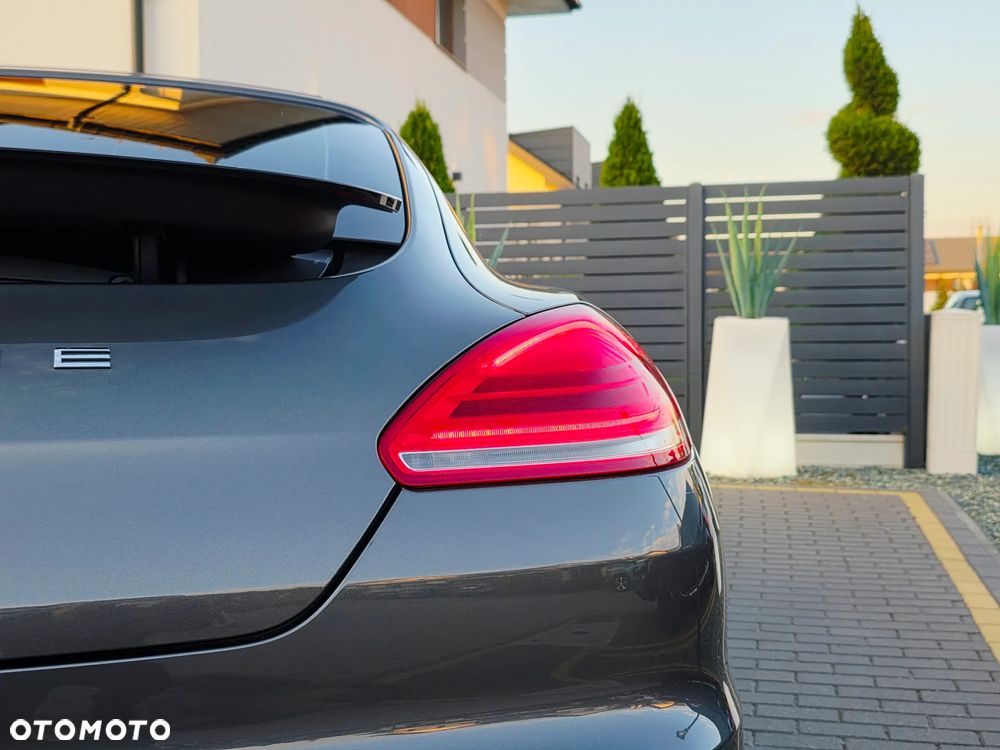 Porsche Panamera Diesel - 31