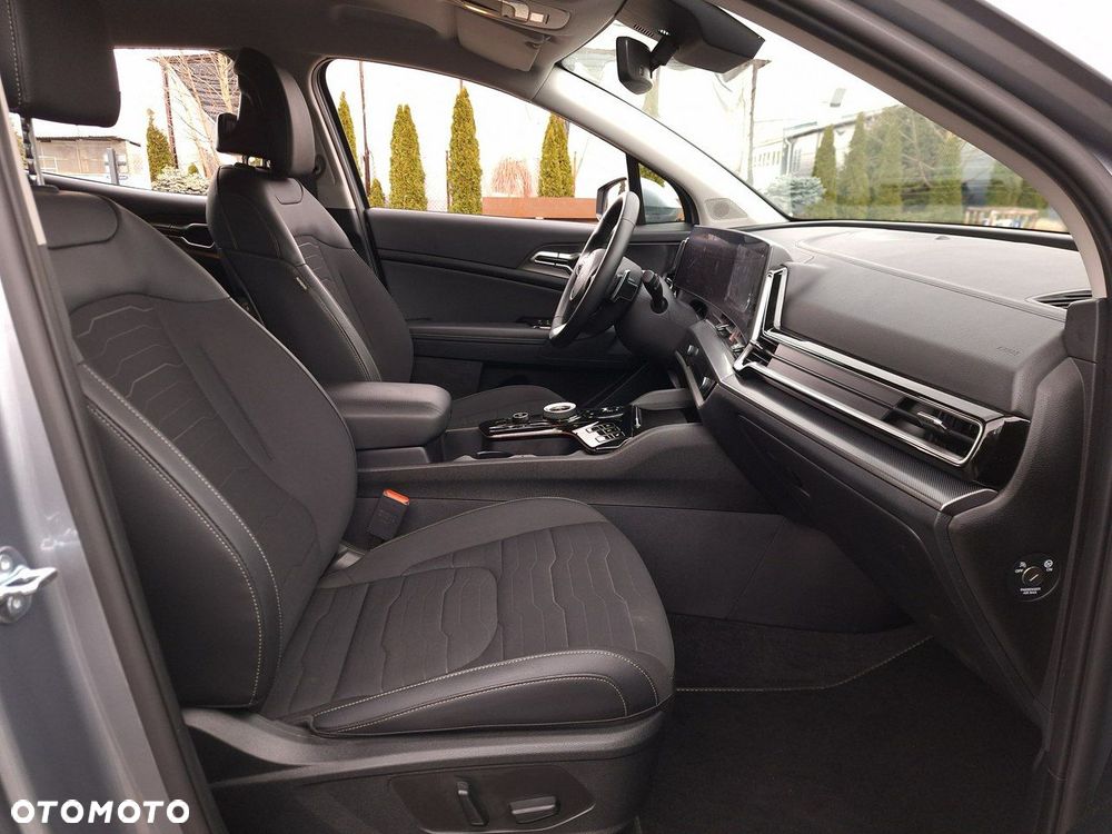 Kia Sportage 1.6 T-GDI HEV Business Line 2WD - 32