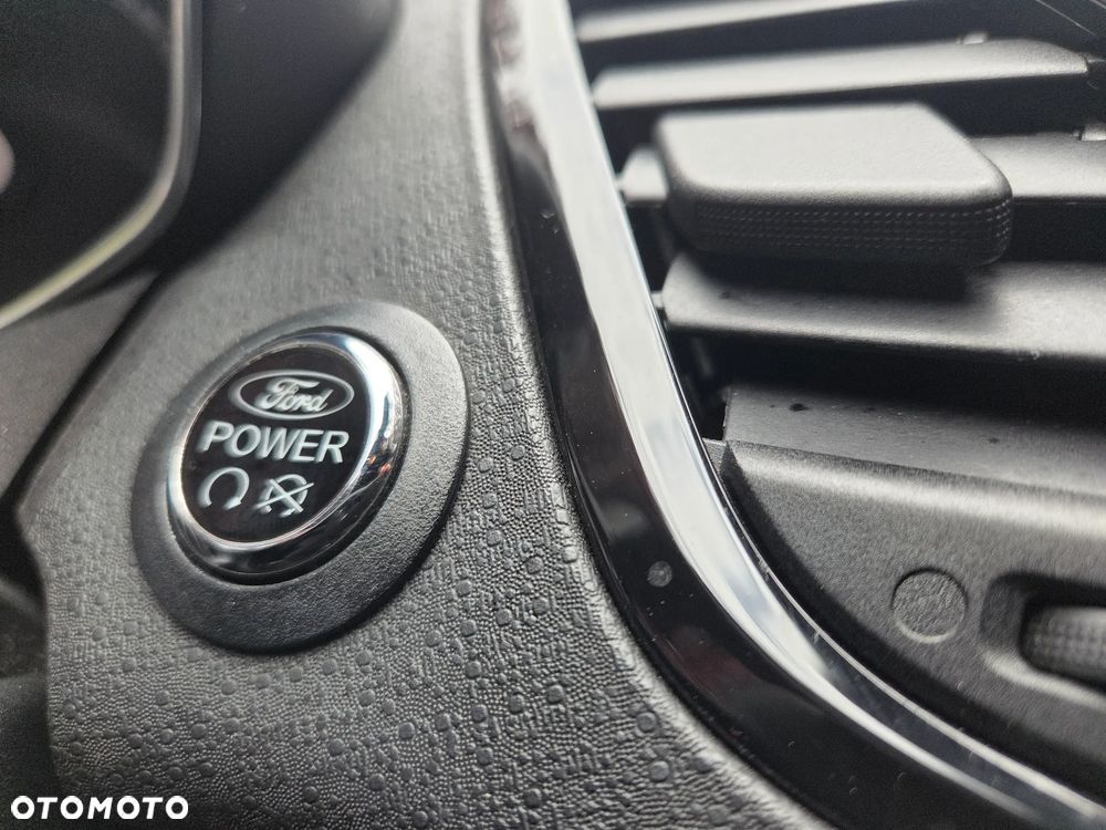 Ford Fiesta - 22
