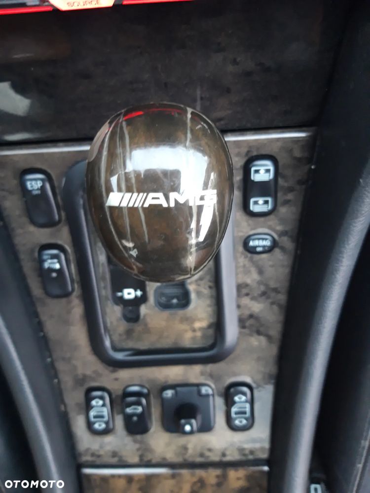 Mercedes-Benz CLK - 23