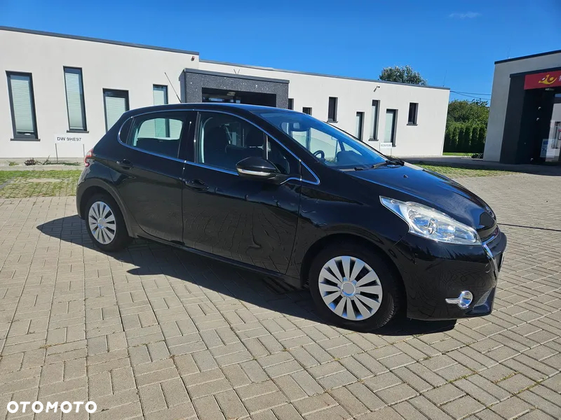 Peugeot 208 1.6 VTi Allure - 2