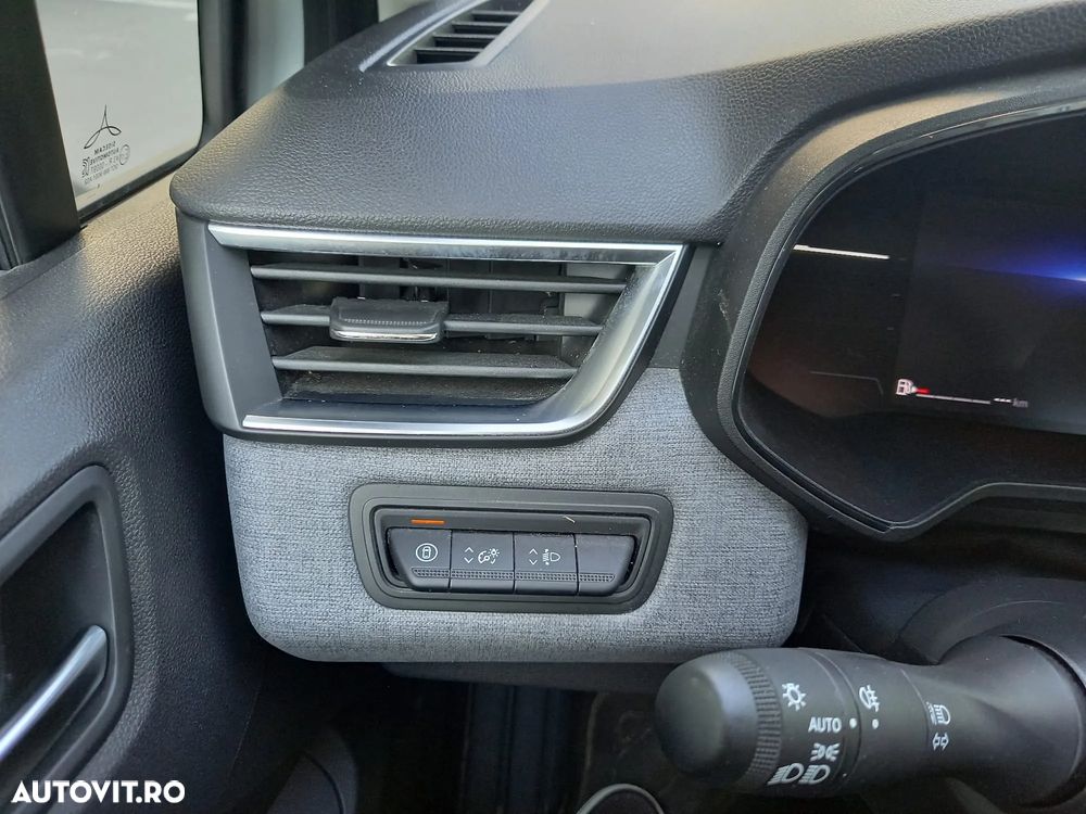 Renault Clio V Blue dCi 100 Evolution - 36